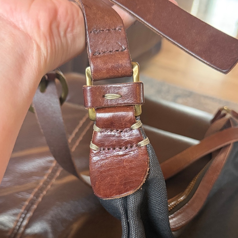Gorgeous 49 Square Miles Crossbody - Picture 8 of 14
